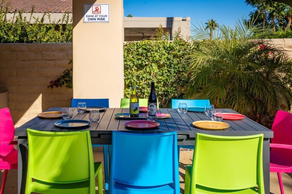 The Sunset House Pool & Spa Палм Спринг Екстериор снимка