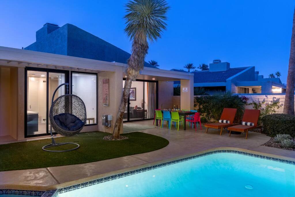 The Sunset House Pool & Spa Палм Спринг Екстериор снимка