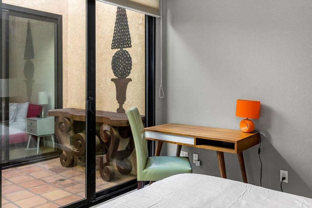 The Sunset House Pool & Spa Палм Спринг Екстериор снимка